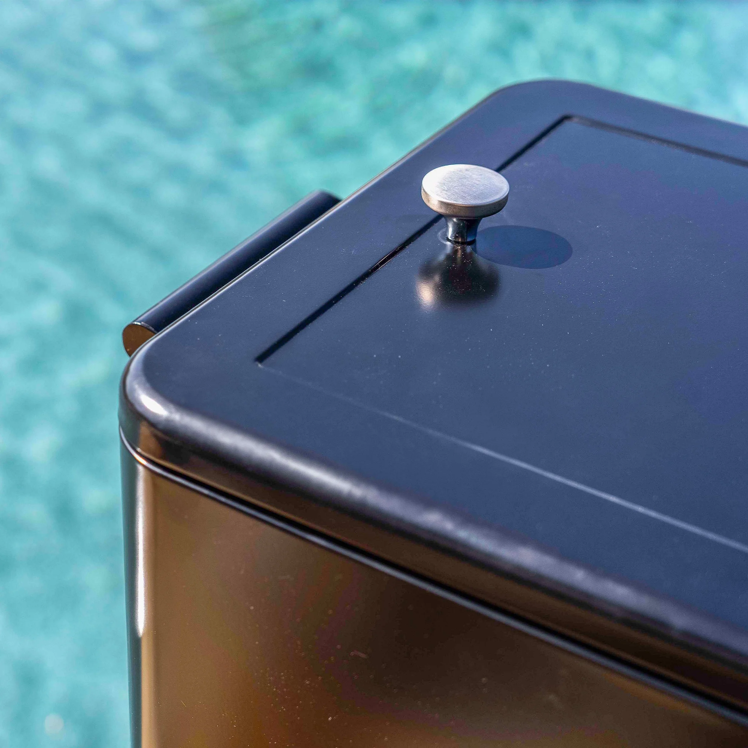 Permasteel 80-Qt Outdoor Steel Patio Cooler with Removable Basin, Rolling Cooler with Wheels, Teal Green